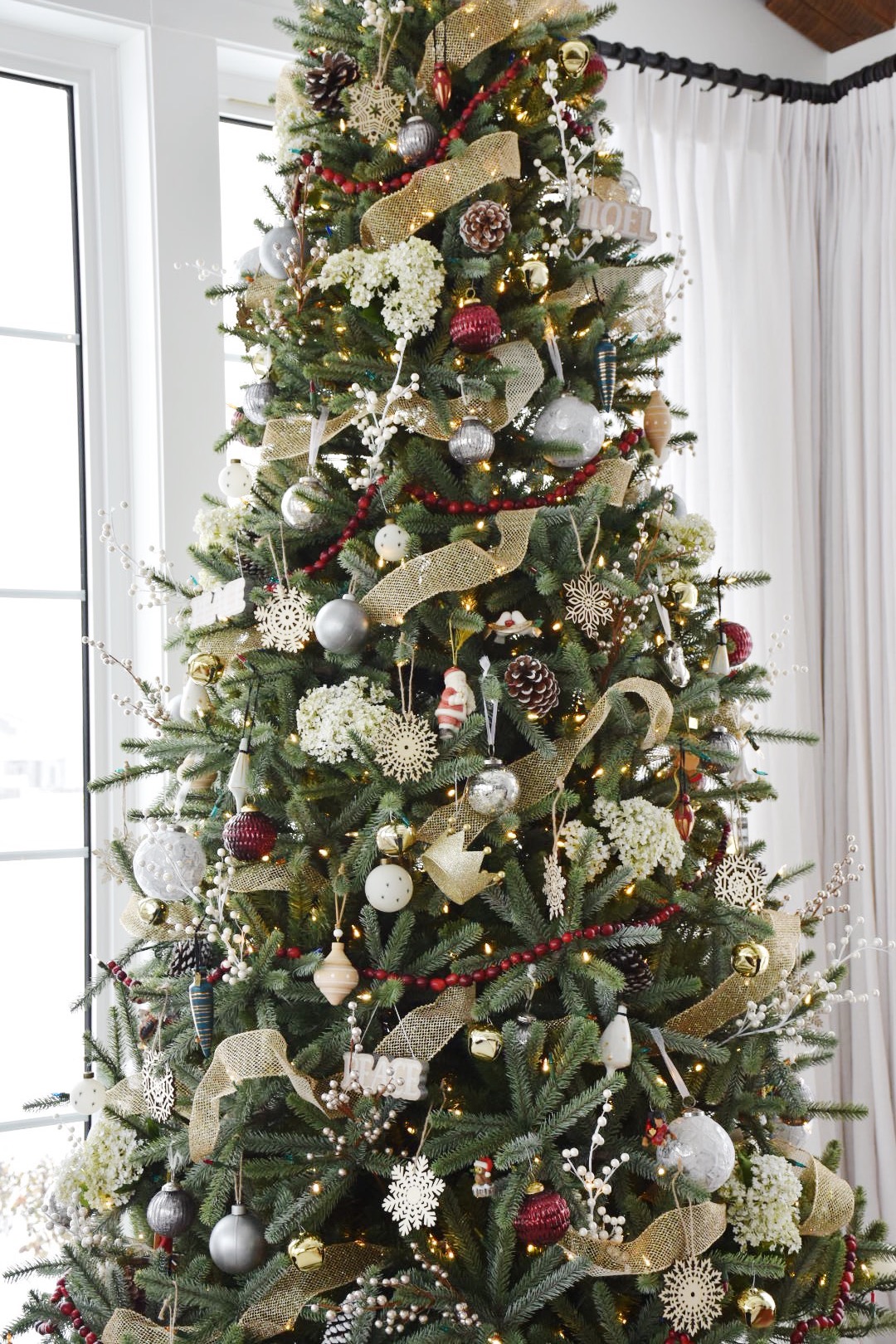 Get the Look: Our Christmas Tree - Pretty Domesticated