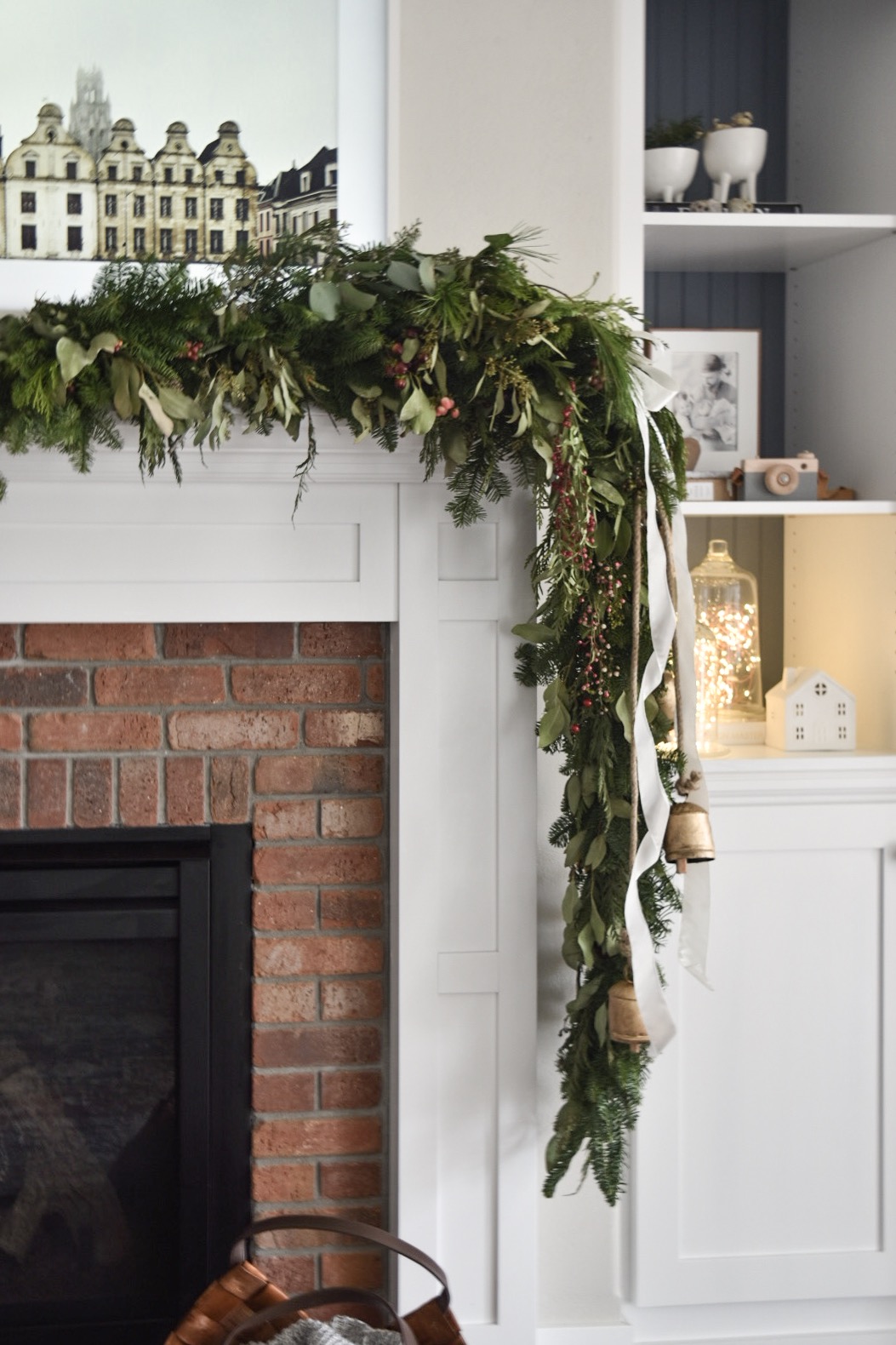 How to Keep Garland Fresh All Season Long - Pretty Domesticated