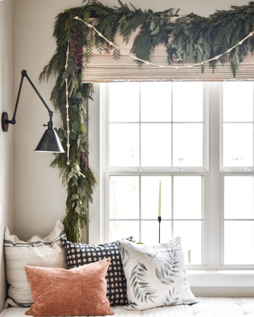 How to Keep Garland Fresh All Season Long Pretty Domesticated