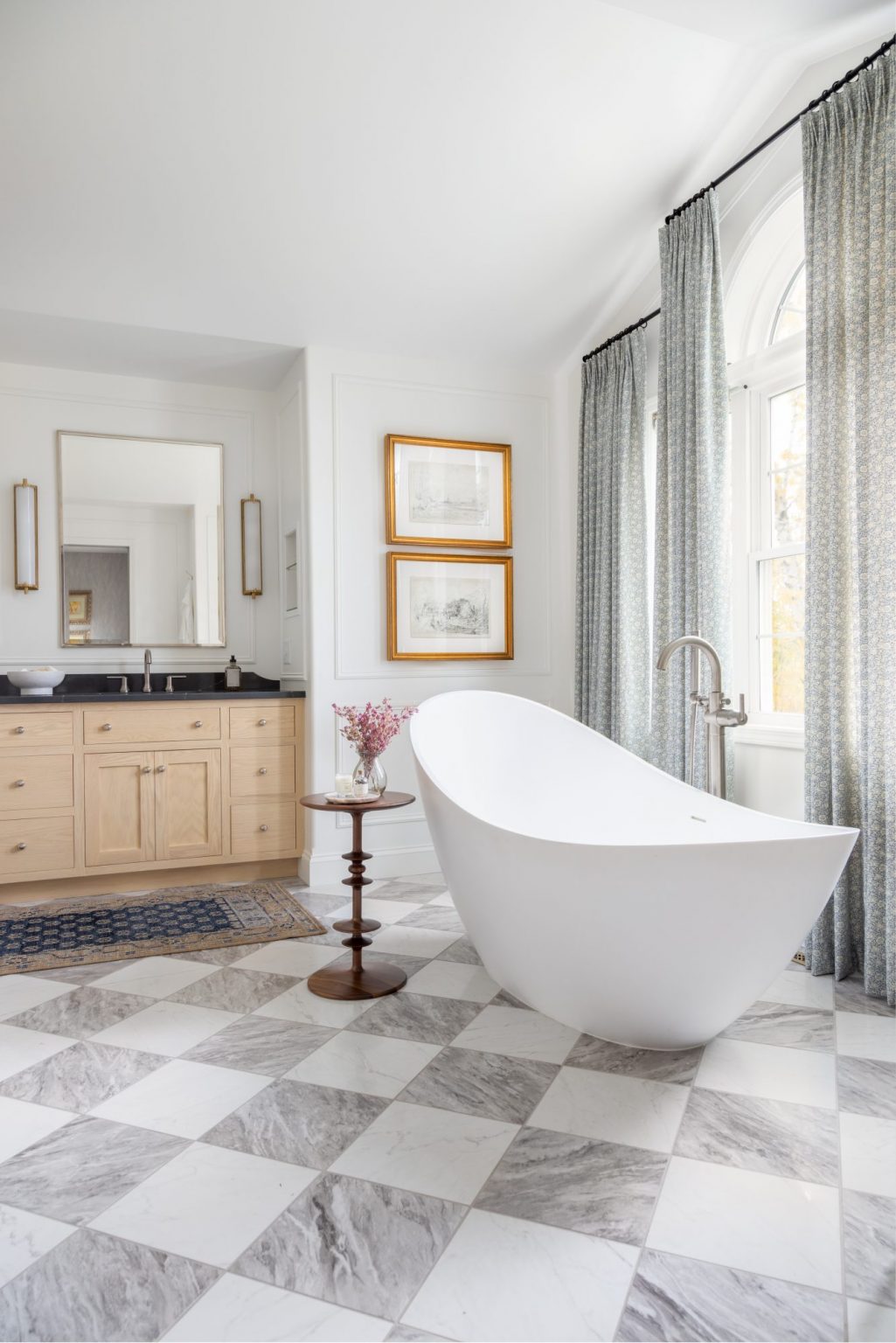 A Charming Refresh for A Traditional & Bright Primary Bathroom - Pretty ...