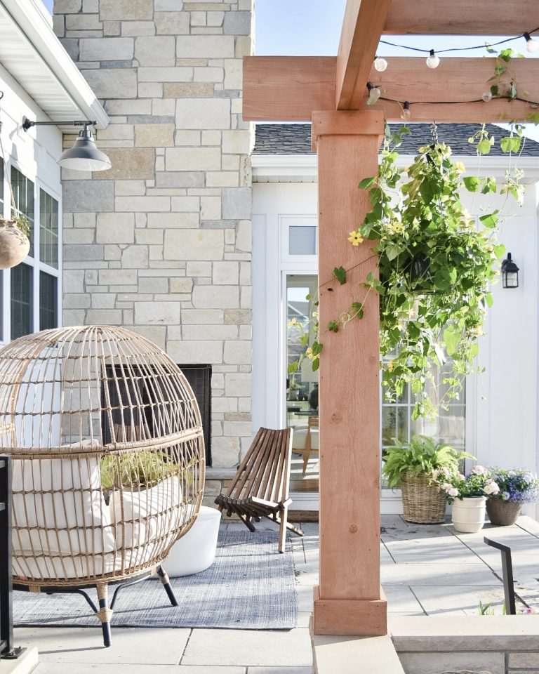 how-to-keep-your-outdoor-furniture-clean-pretty-domesticated