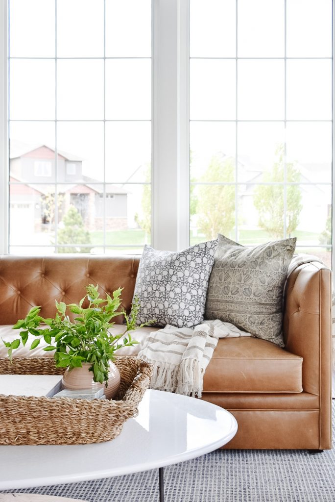 How to Mix, Style & Buy Throw Pillow Covers - Pretty Domesticated